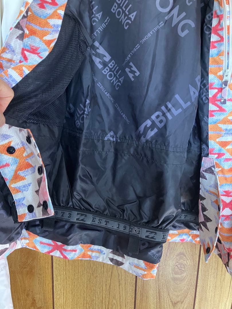 値下げ。BILLABONGスノーボードウェア上下セット ※着用参考画像あり