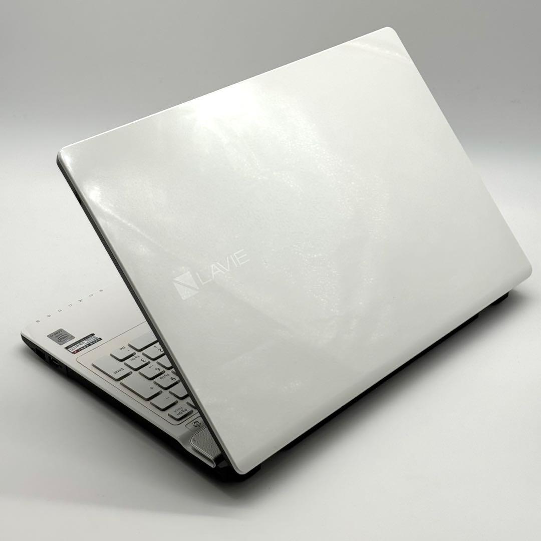 美品 NEC ノートPC i7 新品SSD Blu-ray Office2024