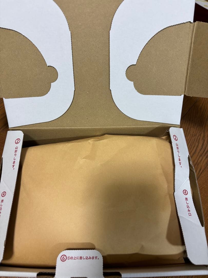 CASIO EXILIM 10.1メガピクセル コンパクトデジタルカメラ