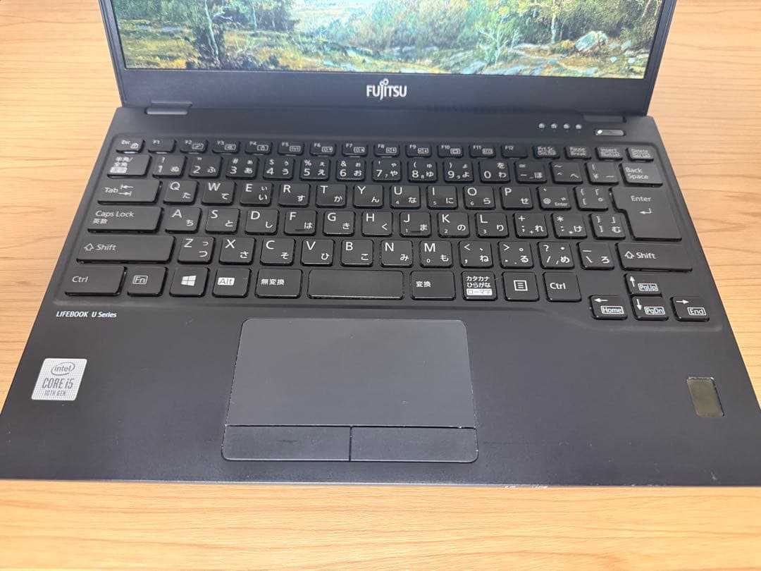 日本製 10世代 i5 8G 256G Fujitsu