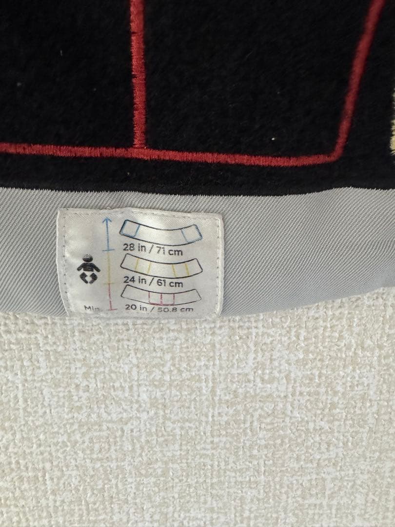 限定価格 エルゴベビー　オムニブリーズ　グレー　抱っこ紐　収納ポーチ付き