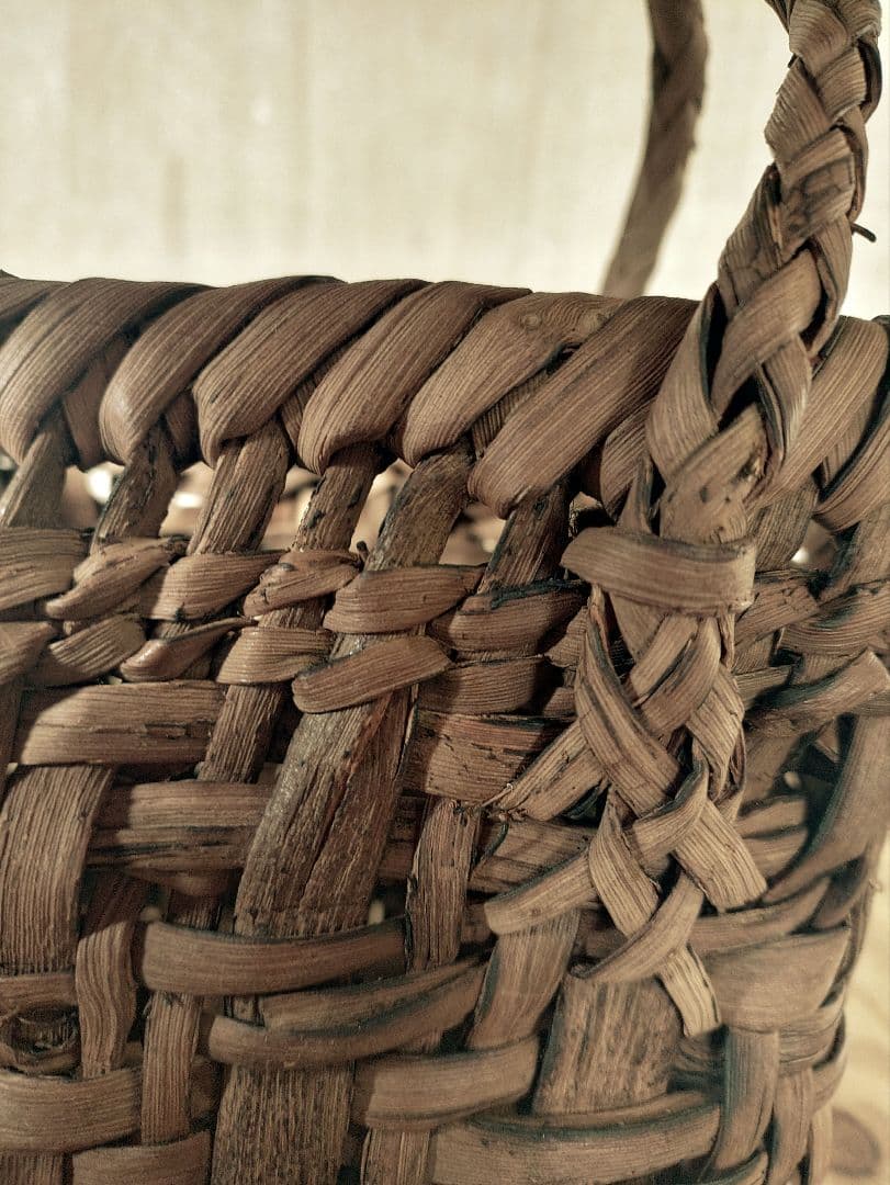 ピ*子様 信州安曇野の山葡萄かごバック。里山手仕事。