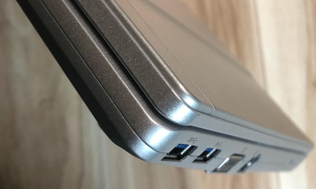 Panasonic Let's note CF-SV シルバー