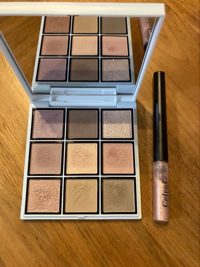 セルヴォーク エクスプレッシヴ アイズ EX04