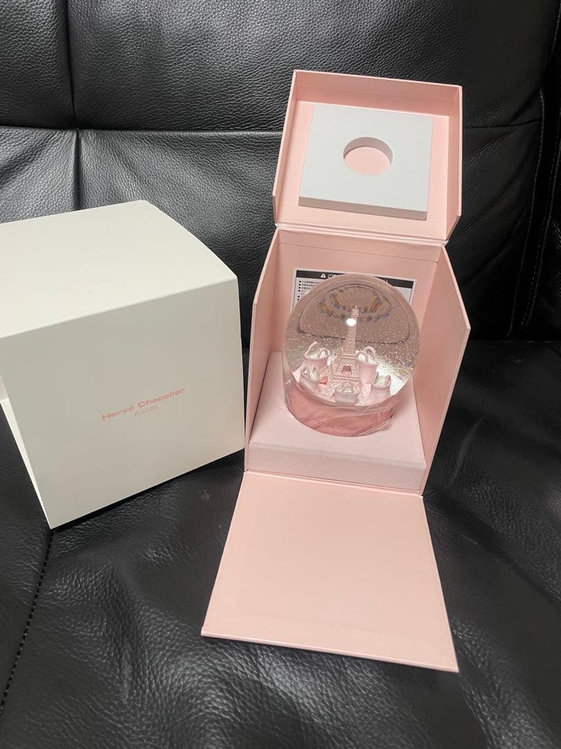 エルベシャプリエ Christmas2025ノベルティ スノードーム 非売品