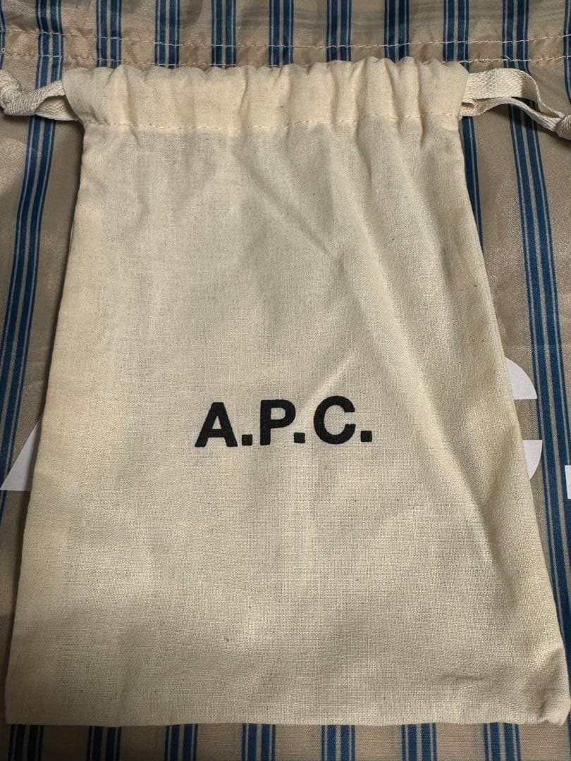 【新品未使用】A.P.C AirPodsケース