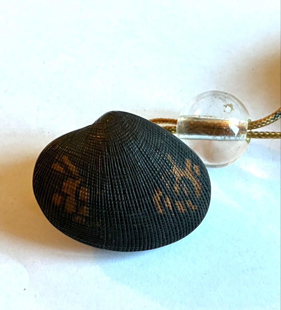 時代物　菊ニ寿蒔絵印籠