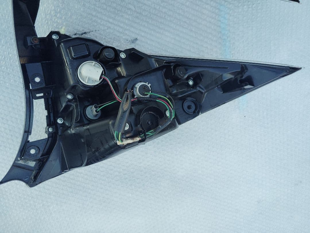 t*8様 ホンダ CRZ ZF1/ZF2 テールライト レアアイテム 初期モデル