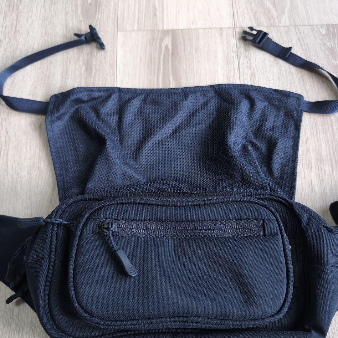 POMULU ネイビー 2WAYヒップシート