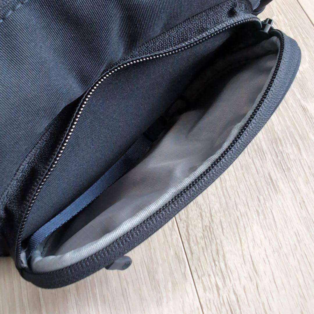 POMULU ネイビー 2WAYヒップシート