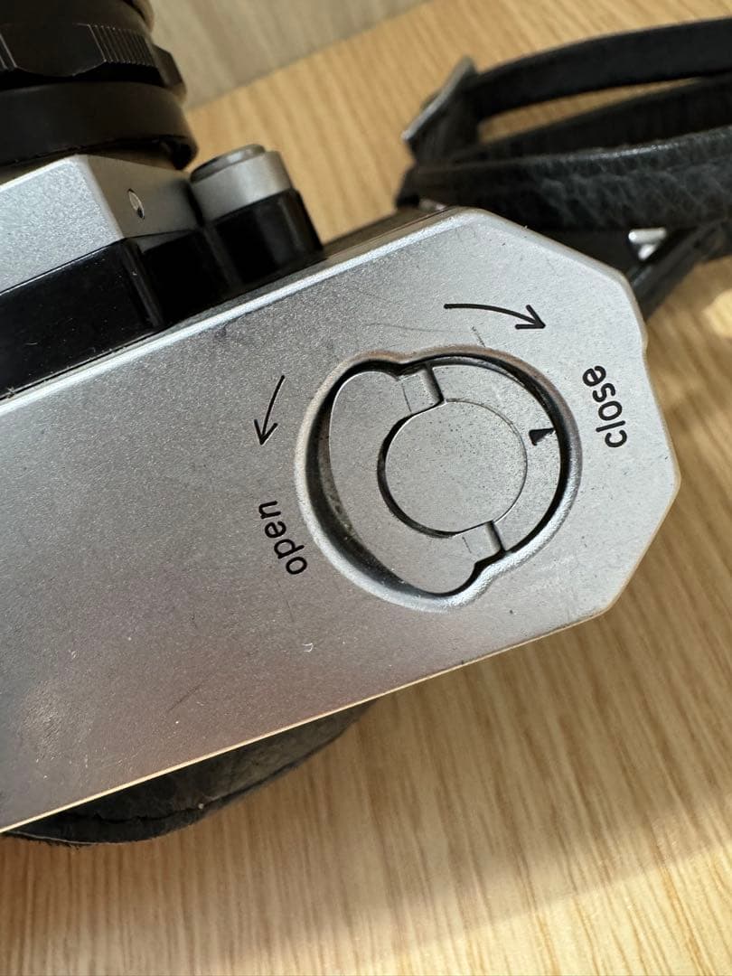 Nikon F 一眼レフカメラキャップ付き