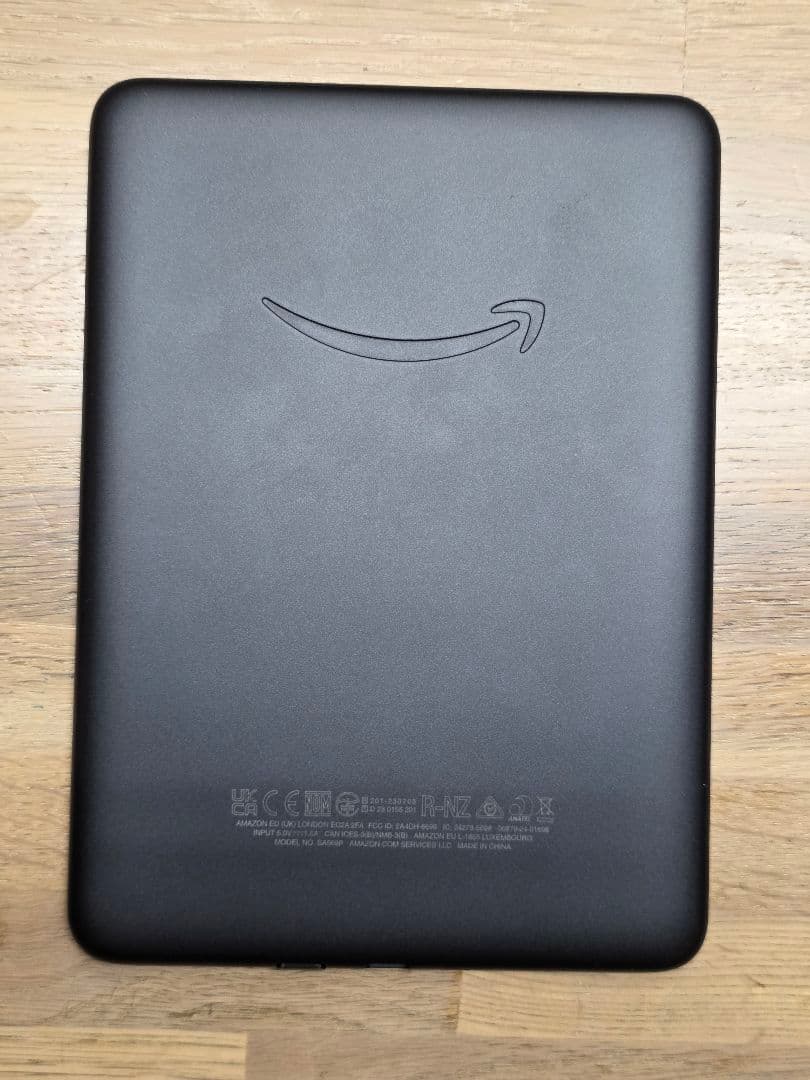 Kindle Paperwhite シグニチャーエディション (第12世代)