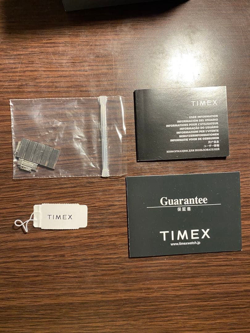 TIMEX SSQ デジタル腕時計 シルバー/ブルー　TW2Y06100