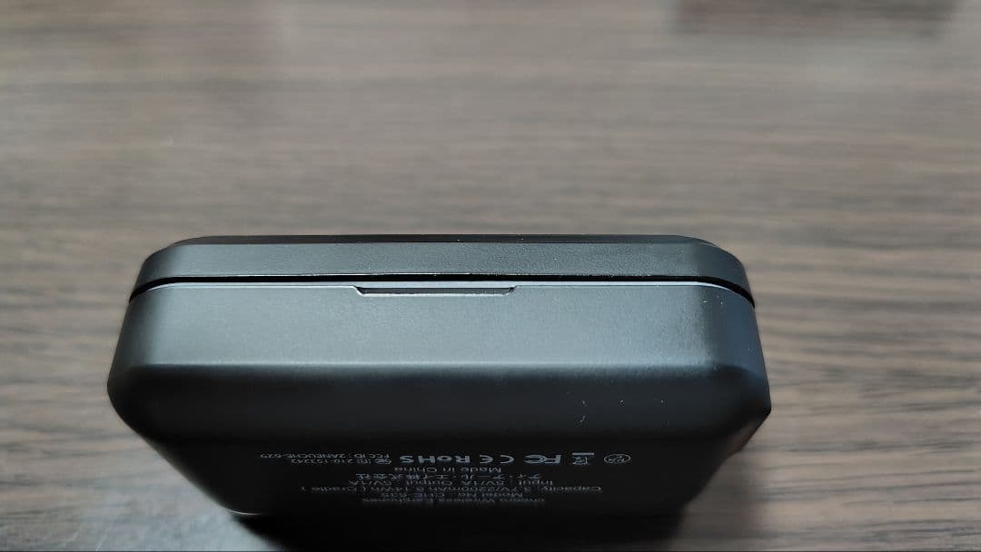 グルーヴコースター×がうる・ぐら ワイヤレスイヤホン