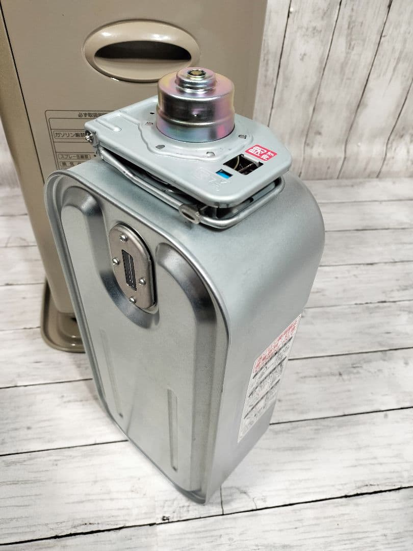 石油ファンヒーター コロナ FH-XW3211E8　新品未使用！送料込み！