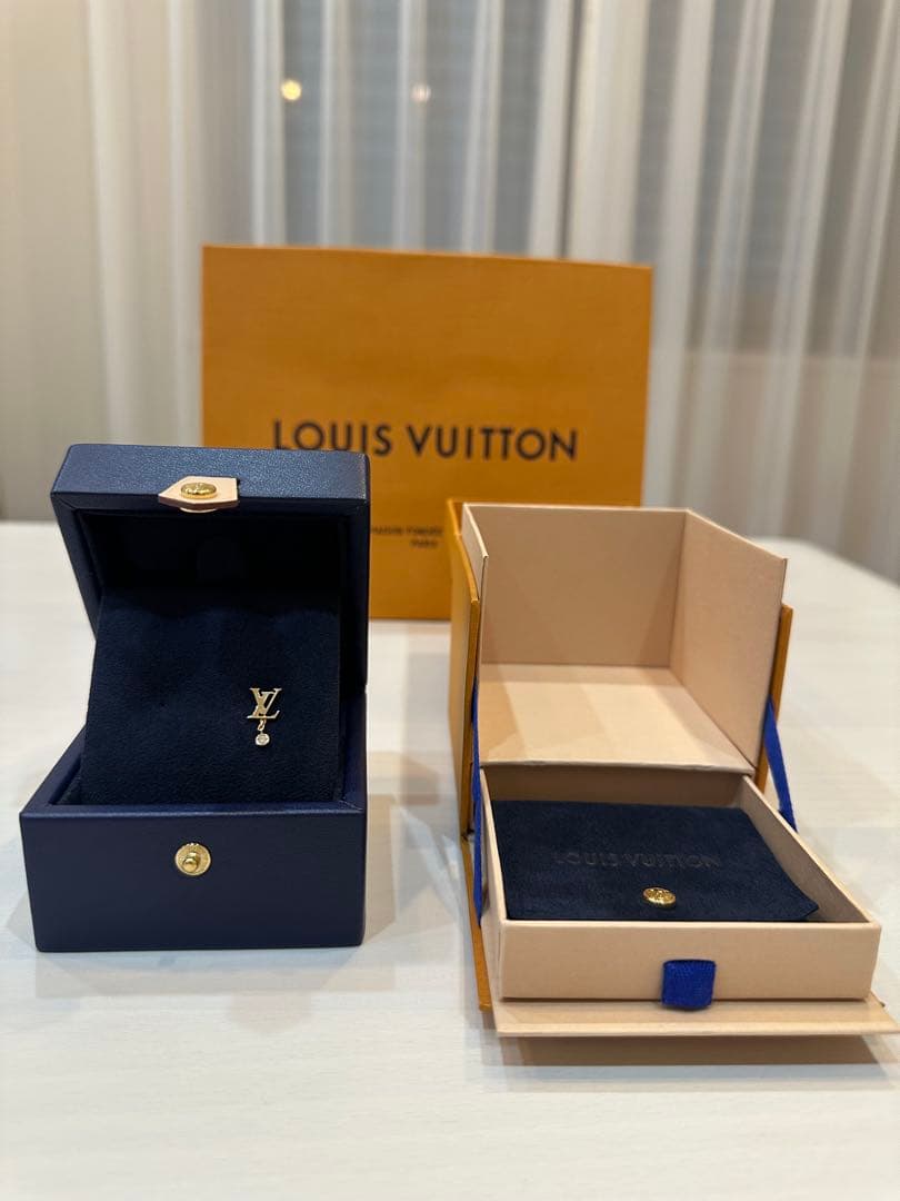 さざみな　ルイヴィトン　イエローゴールド　ダイヤモンド　片耳ピアス　K18