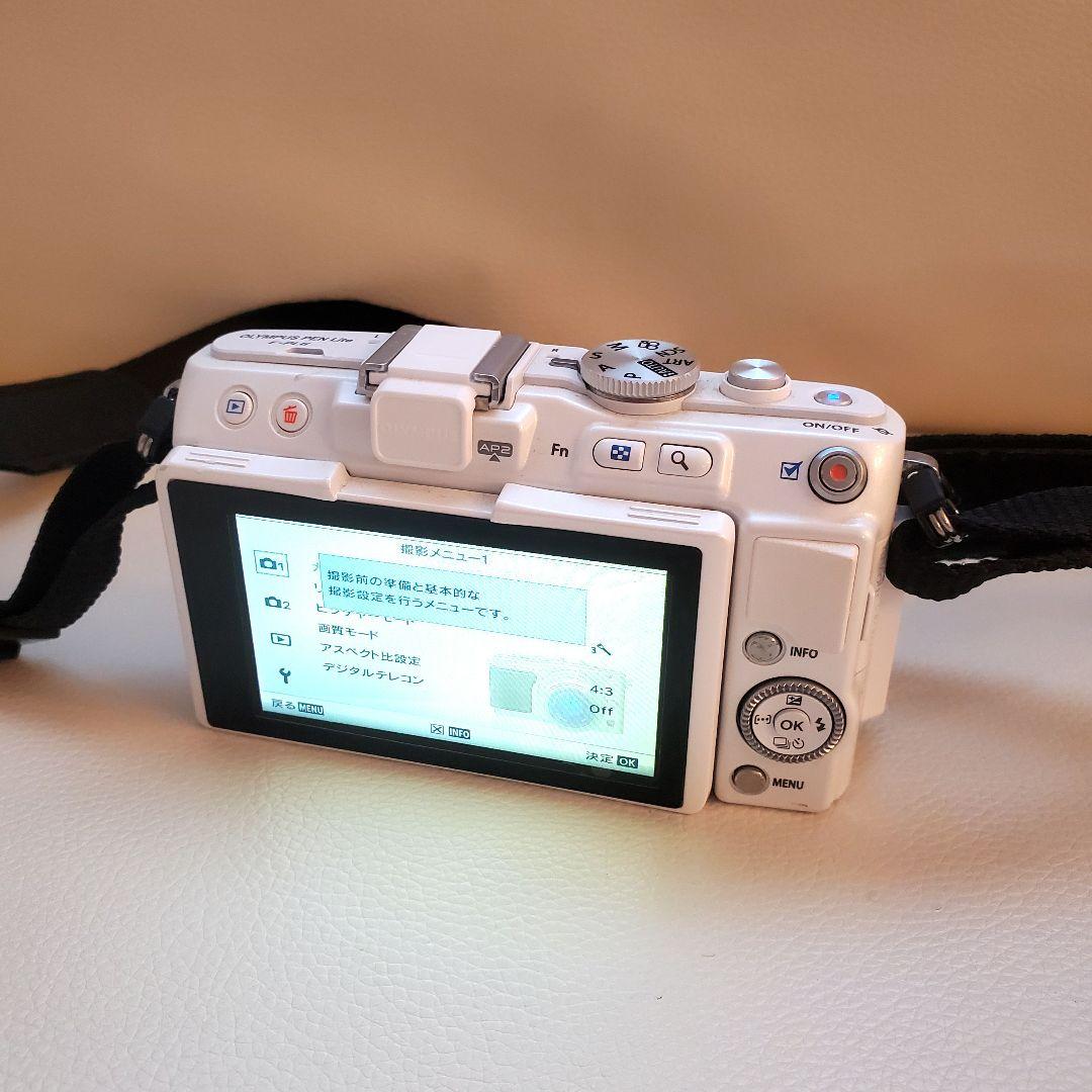 OLYMPUS PEN Lite E-PL6 オリンパス ミラーレス一眼 カメラ