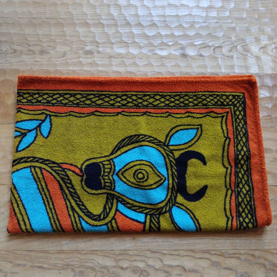 HERMES ビーチタオル 牛のデザイン