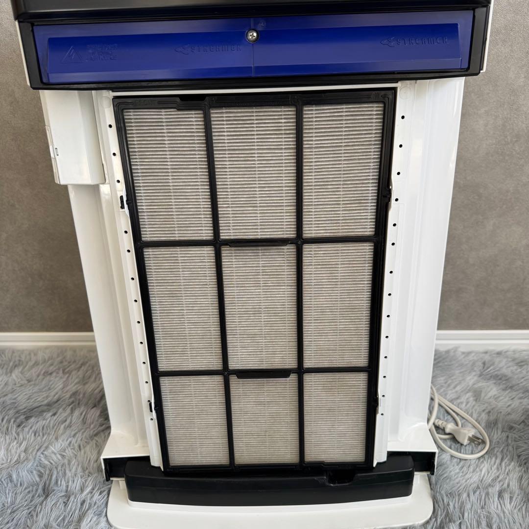 DAIKIN 空気清浄機 ホワイト 2020年製　【MCK70WJ-T】