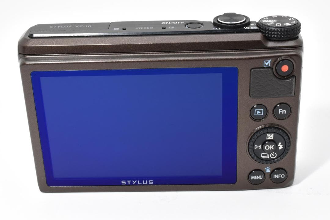 美品　OLYMPUS stylus XZ-20 コンパクトデジタルカメラ　684
