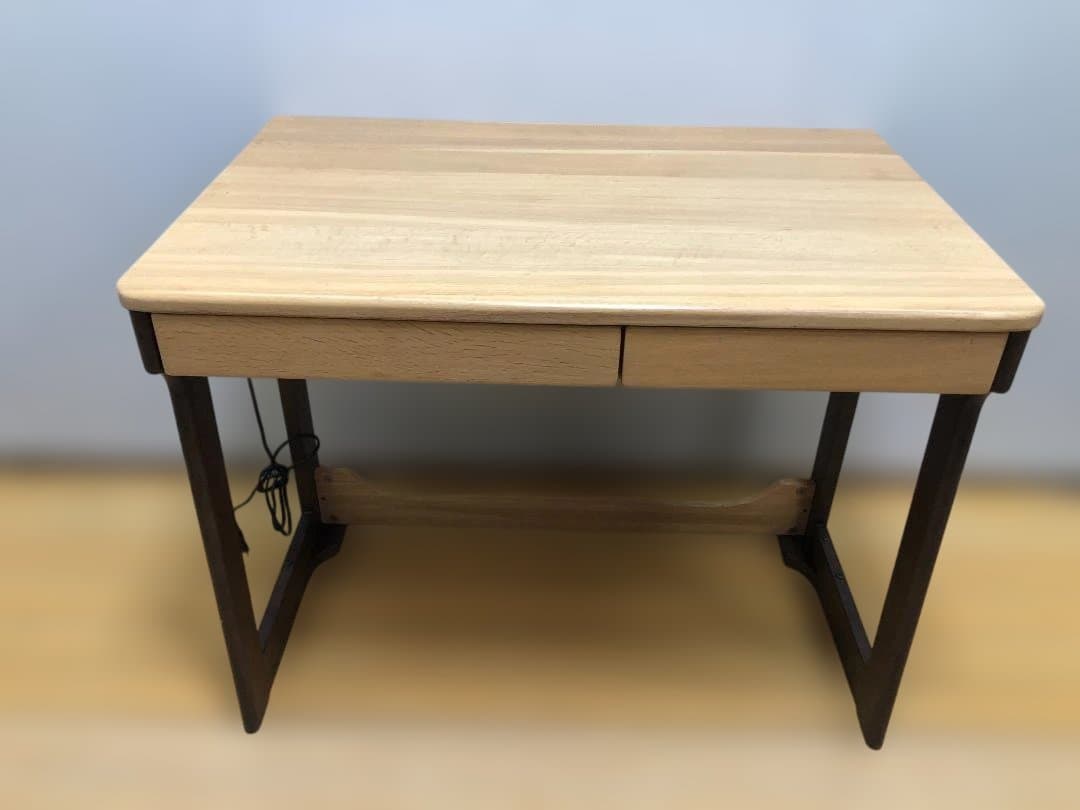 送料無料 イトーキ 奥行可変デスク 天然木 学習机 事務机 251026-8