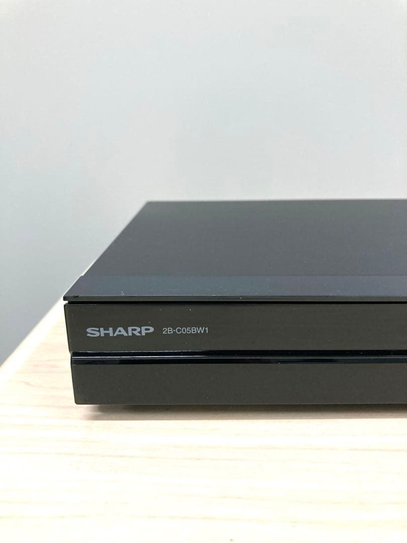めっちゃ綺麗　シャープ　AQUOS ブルーレイ　BD-C05BW1