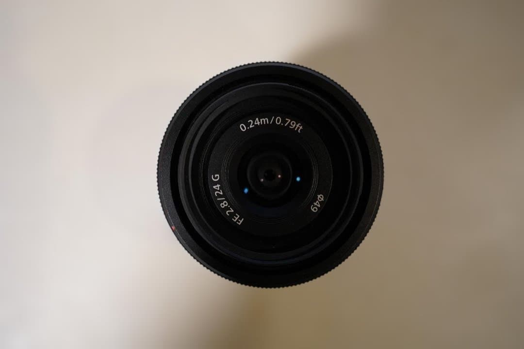 カメラレンズ　Sony 純正 SEL24F28G