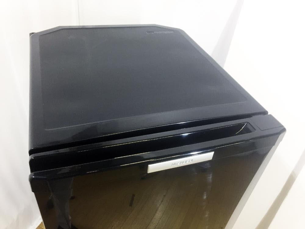 ★30日迄！送料無料★三菱 146L 冷蔵庫【MR-P15X-B】EMRI