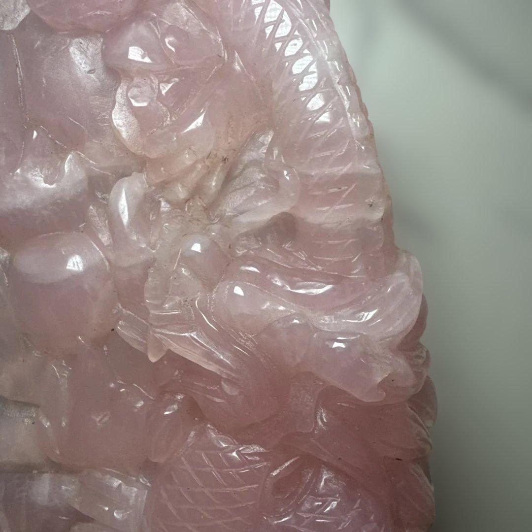ローズクォーツ 龍彫刻 置物 天然石 一点物　おまけあり