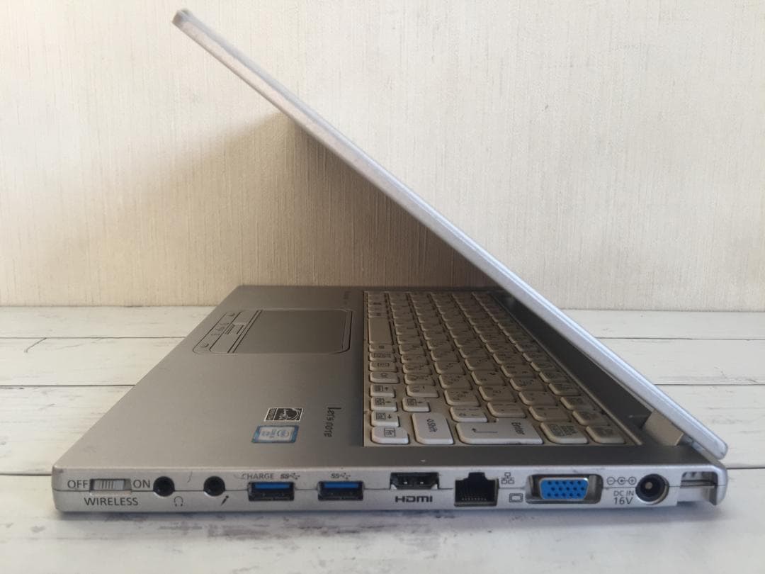 パナソニック CF-MX5 12.5型高解像度 軽量コンパクト ノートパソコン