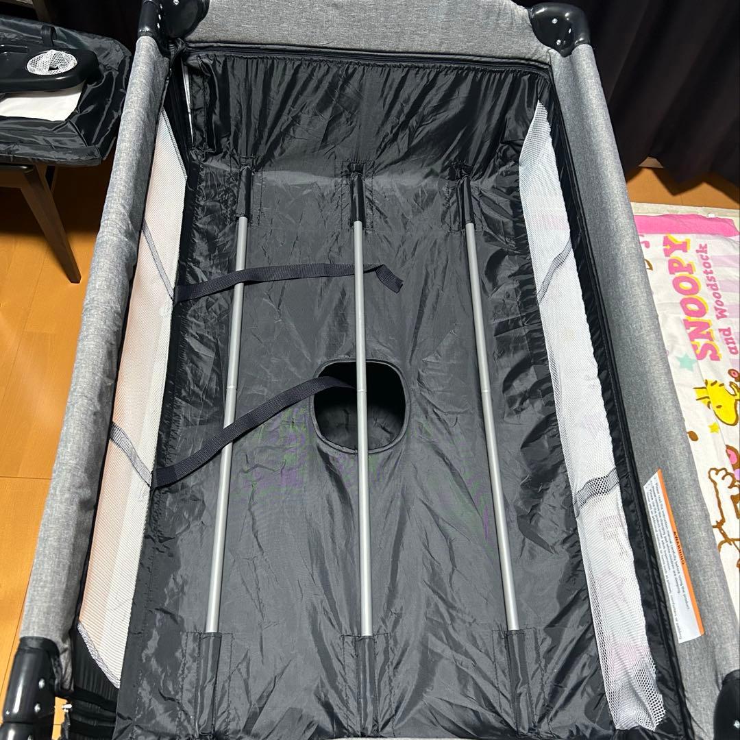 美品　ベビーベッド　折りたたみ