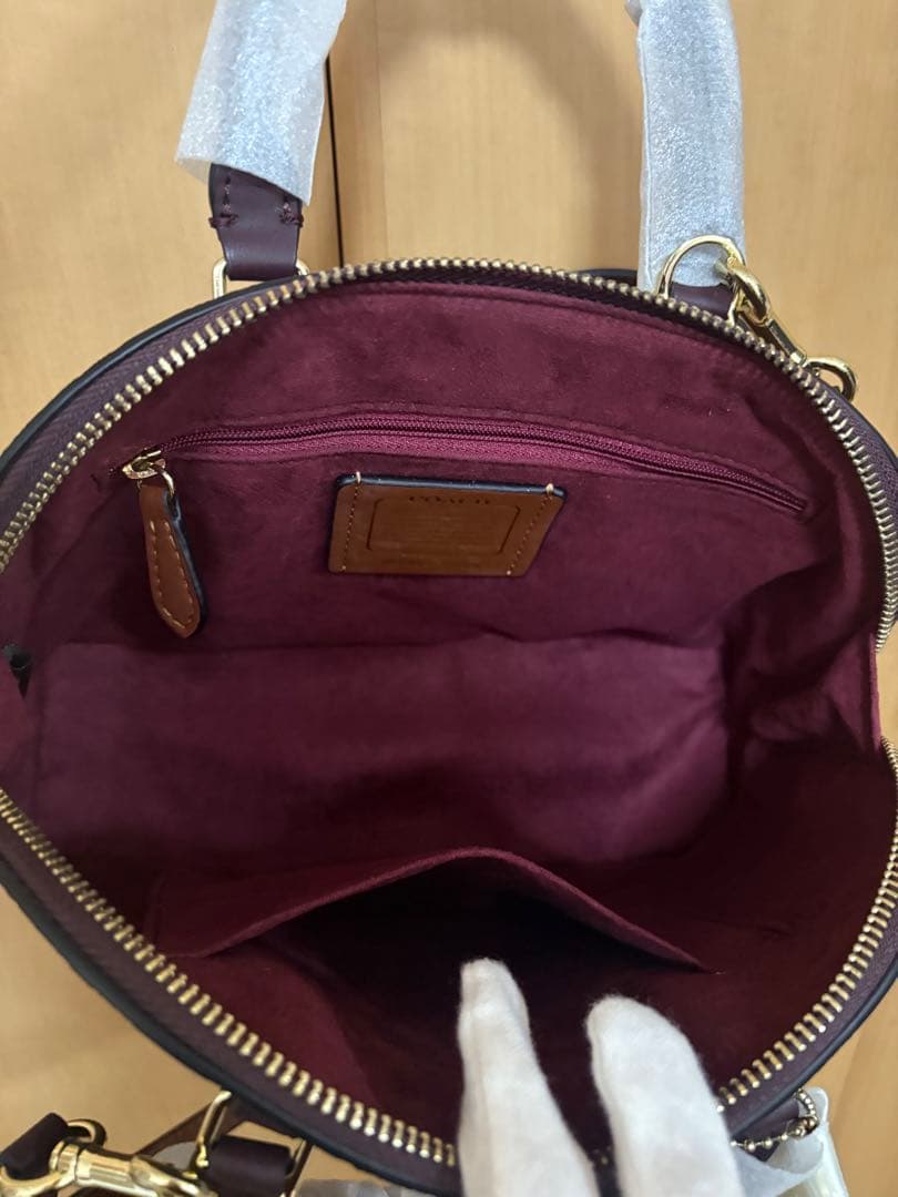 新品未使用　コーチ COACH ショルダーバッグ/ハンドバッグ　茶系