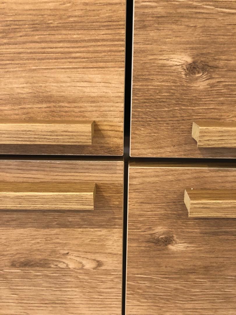 収納キャビネット　掃除機収納庫