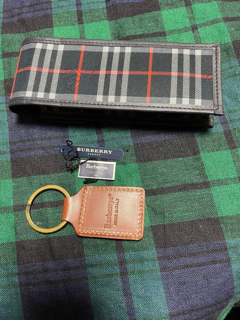バーバリー　ペンケース　キーホルダー　バラ売り不可　BURBERRY