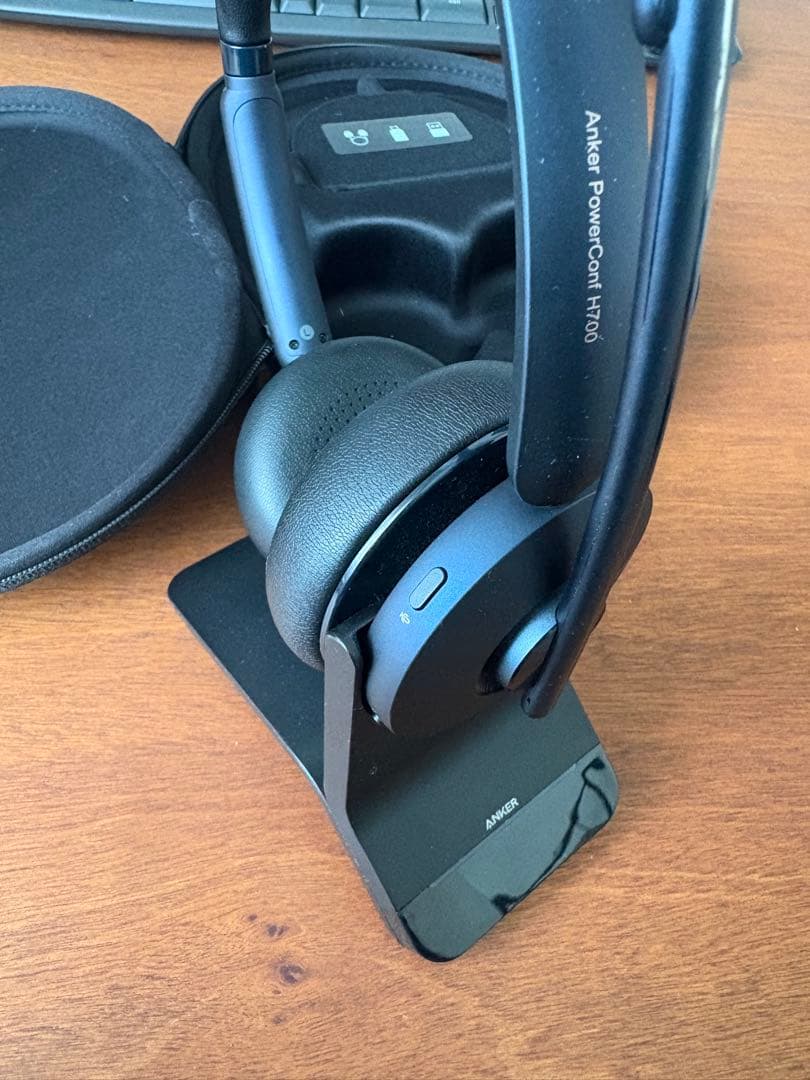 Anker PowerConf H700 ワイヤレスヘッドセット本体
