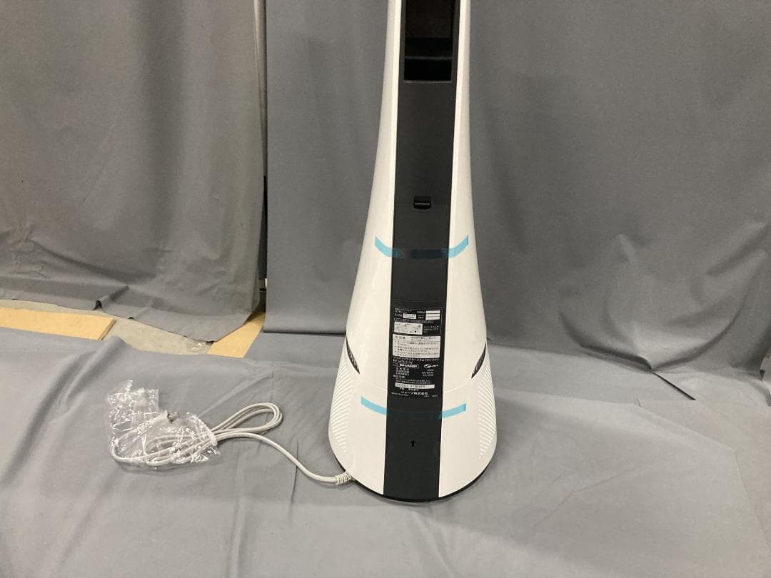 SHARP プラズマクラスター スリムイオンファン PF-HTC1 2020年