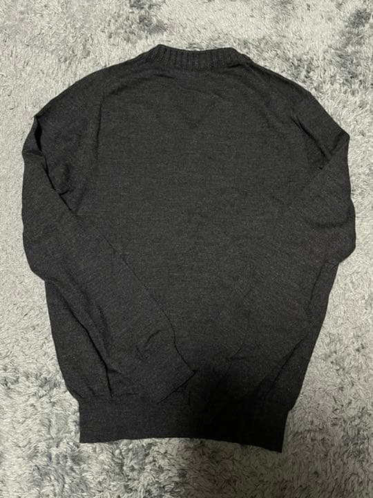 クルチアーニ　27G×9G Vネックニット　チャコール　グレー　46