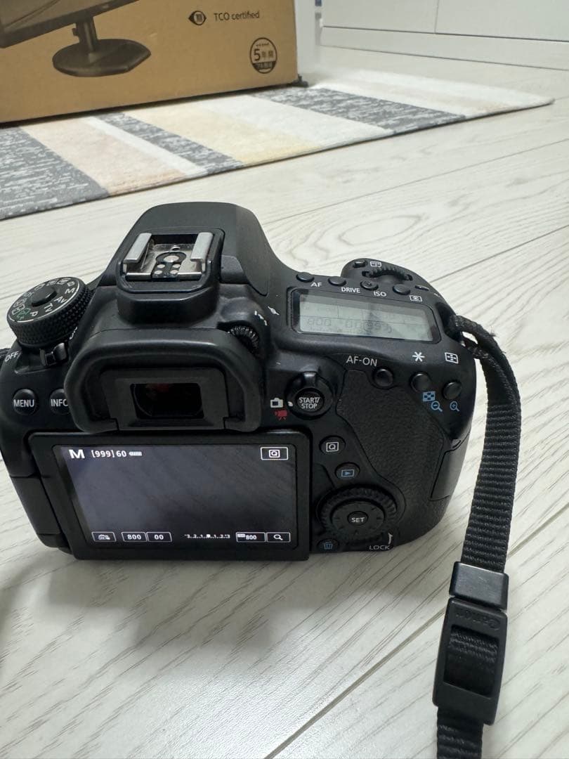 Canon EOS 80D デジタルカメラ 本体と付属品　最終値下げ
