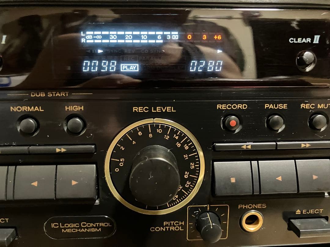 【動作品】TEAC W-790R ダブルカセットデッキ／カセットテープ付き