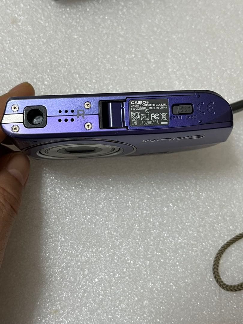 CASIO EXILIM 14.1MP パープル