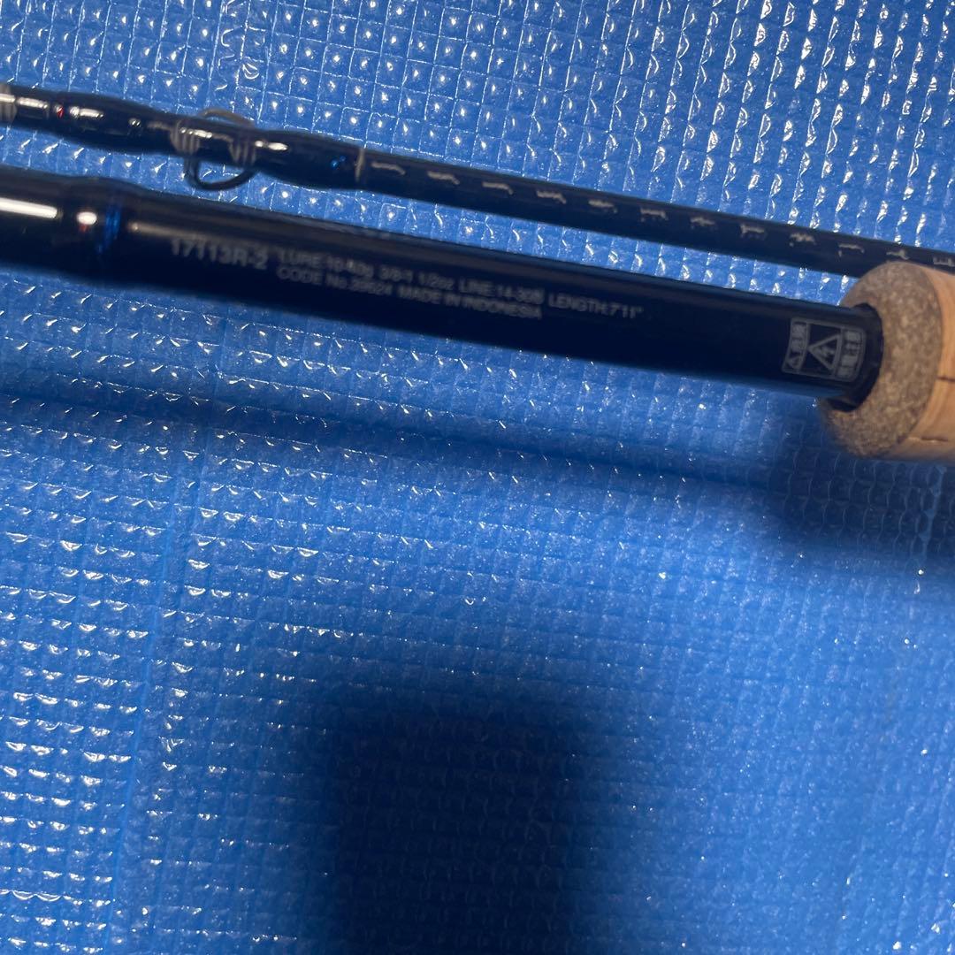 SHIMANO　シマノ 　スコーピオン　 17113R-2