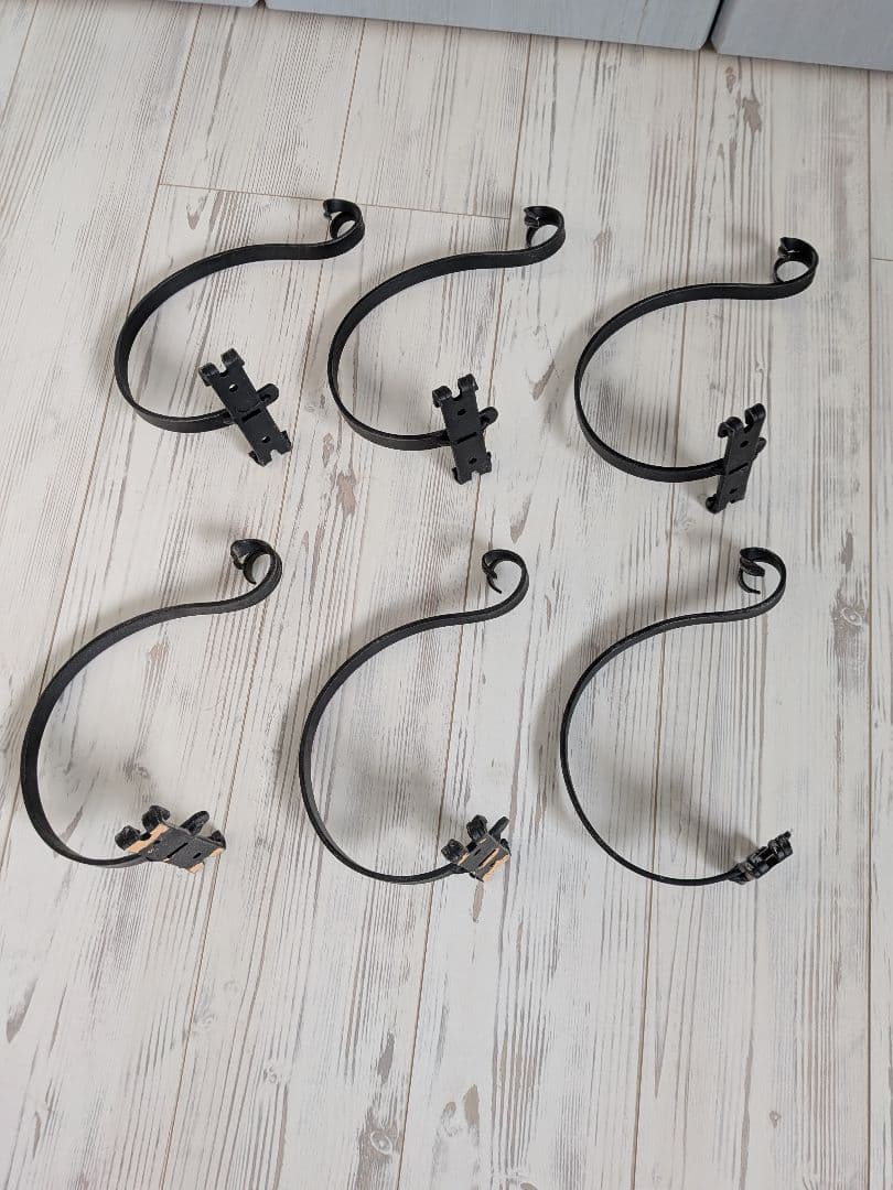 黒い金属製アイアンウォールフック 6個セット