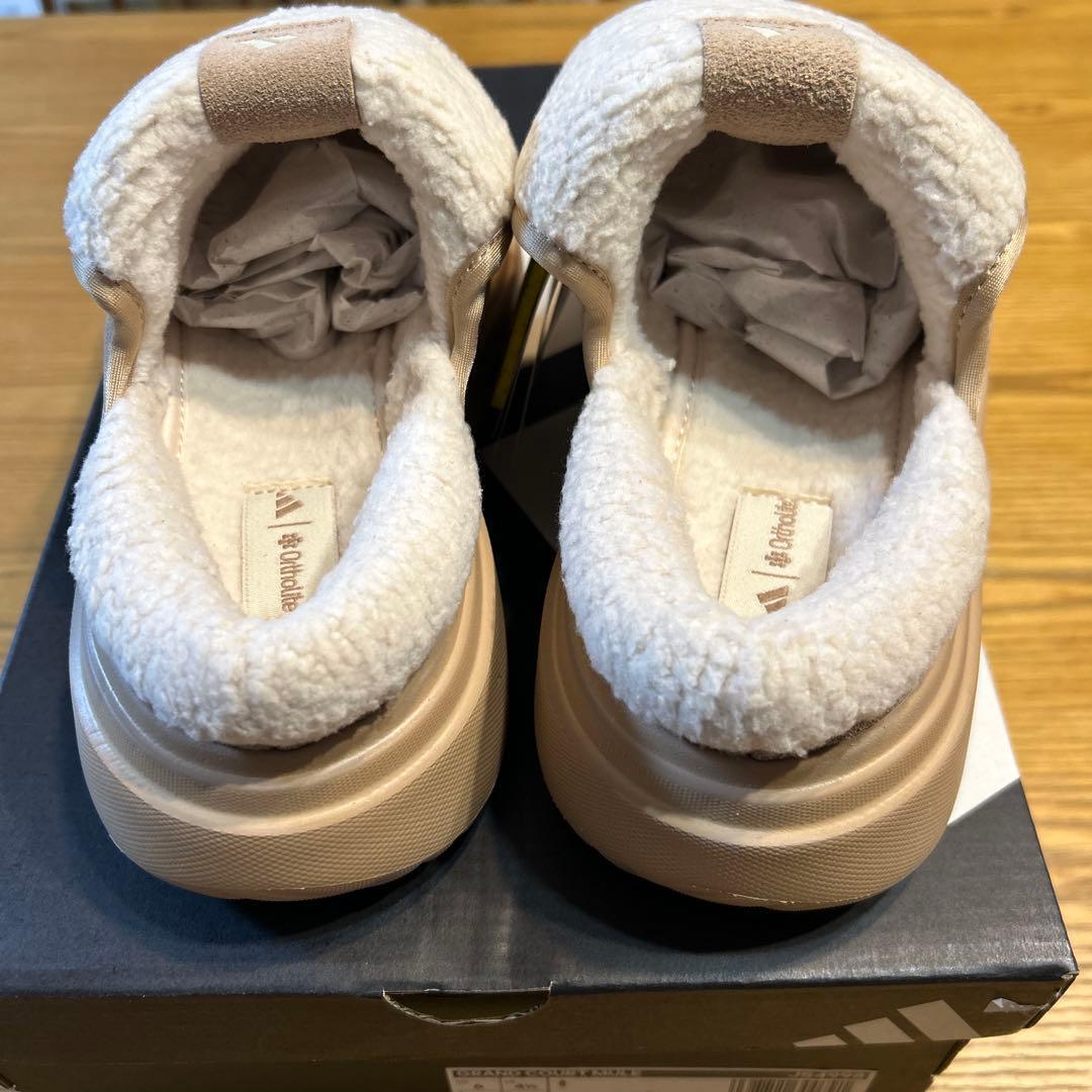 なぁ さん用。adidas アディダス23.0㎝ ボア付き サンダル