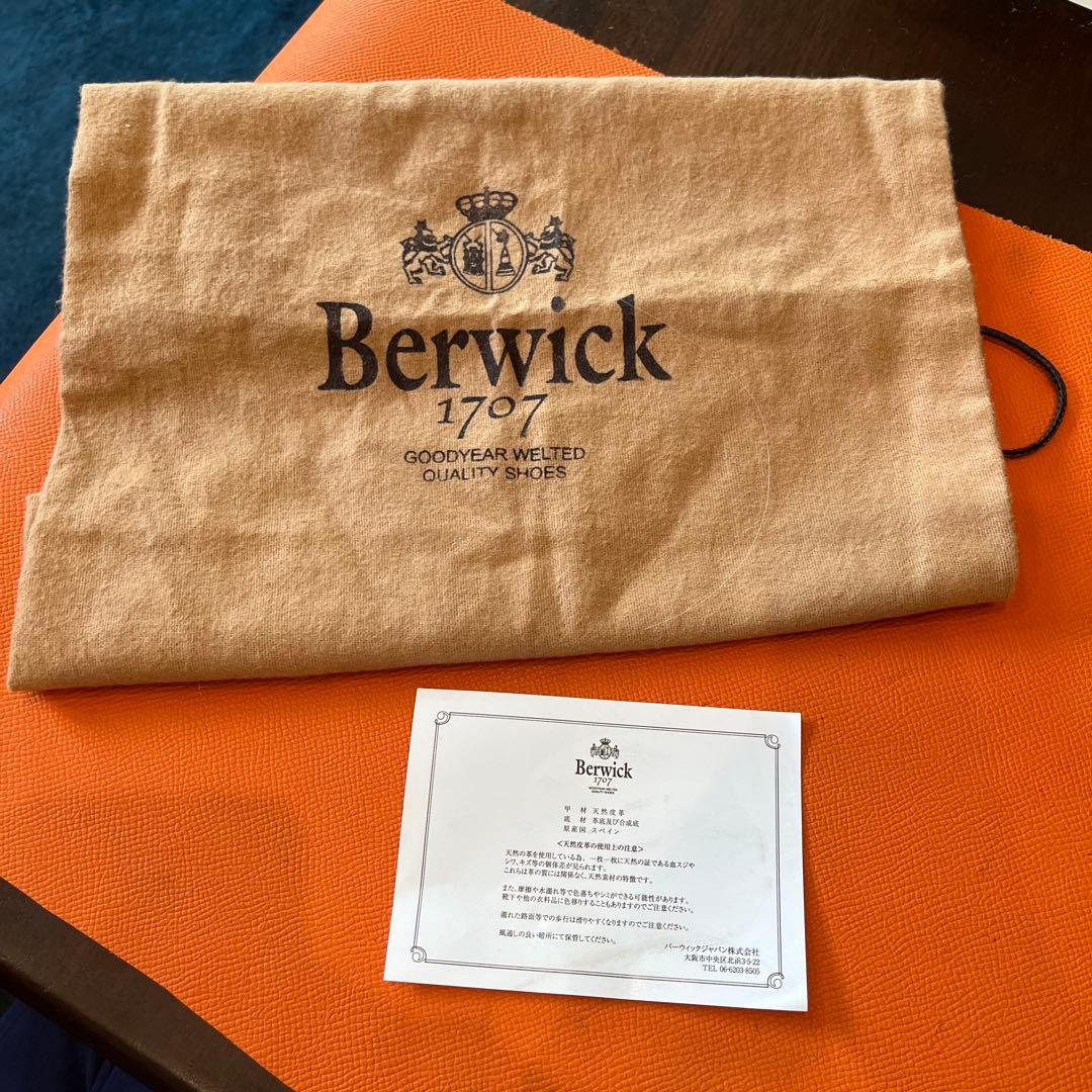 Berwick 4477 Uチップ ダークブラウン UK7 ラバーソール