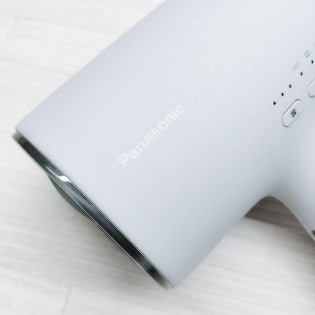 ほぼ未使用☺️ノズル付きPanasonic ナノケア ドライヤー EH-NA0J