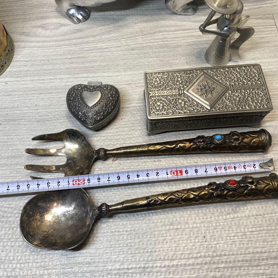 アンティーク雑貨 ボックス　小物入れ　アクセサリーケース　金属製