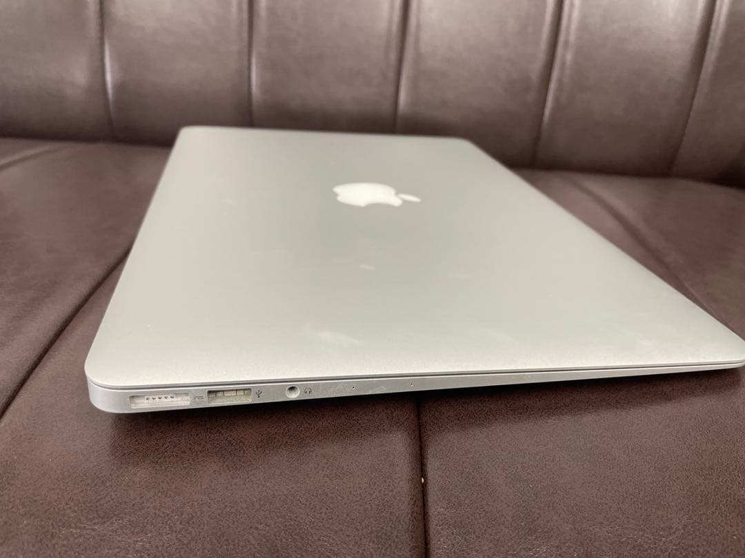美品　使用回数少　MacBookAir 13-inch, Early 2014