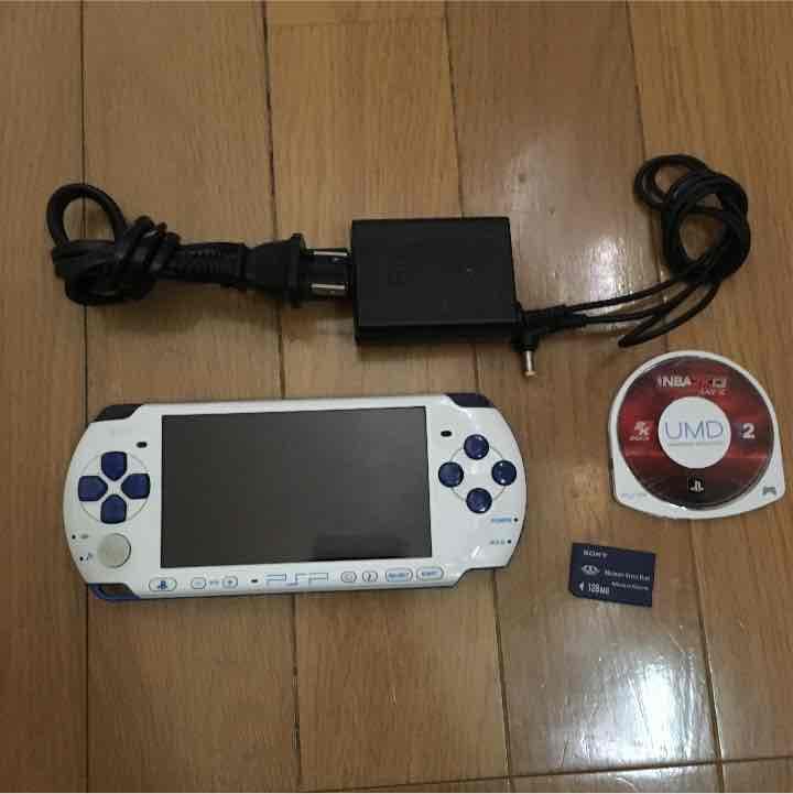 PSP モンハン3rd限定版カラー