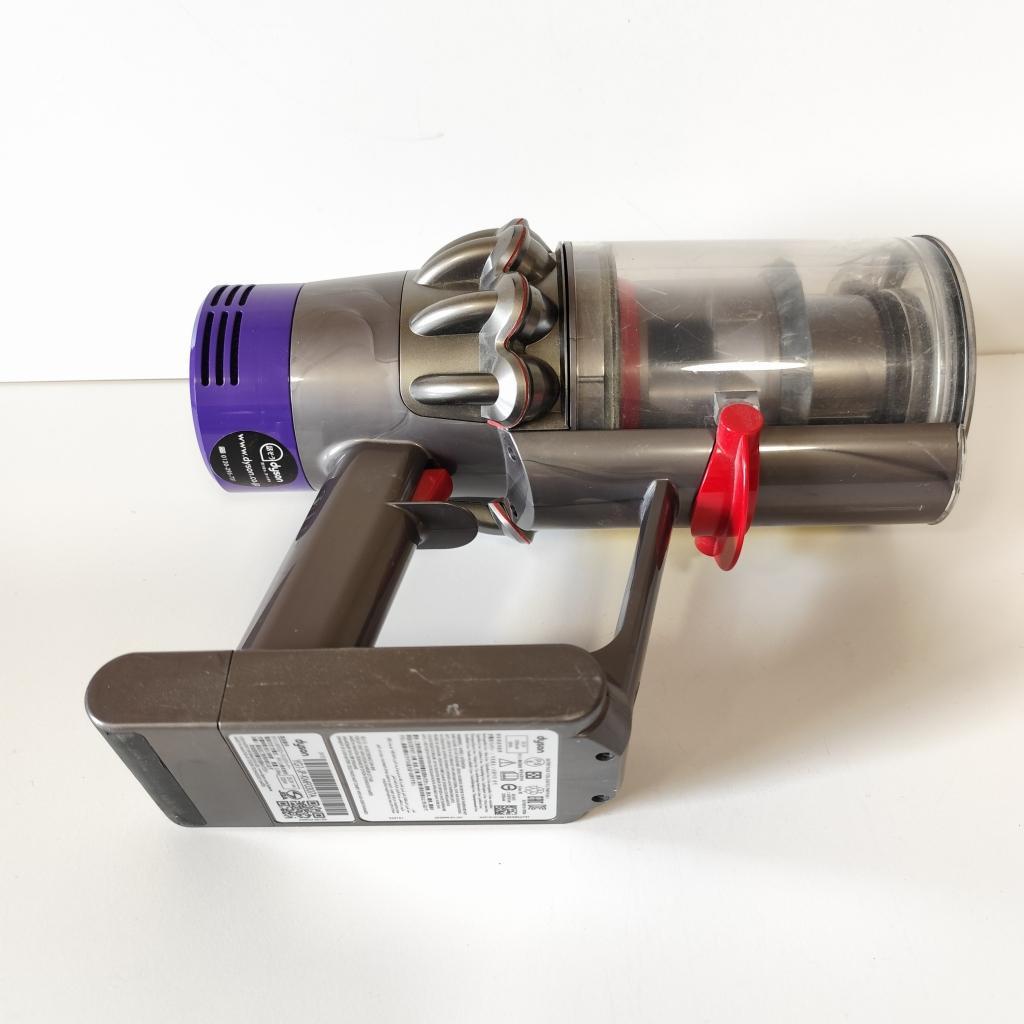 すぐ使える ダイソン SV12 サイクロン掃除機 本体と付属品 No170