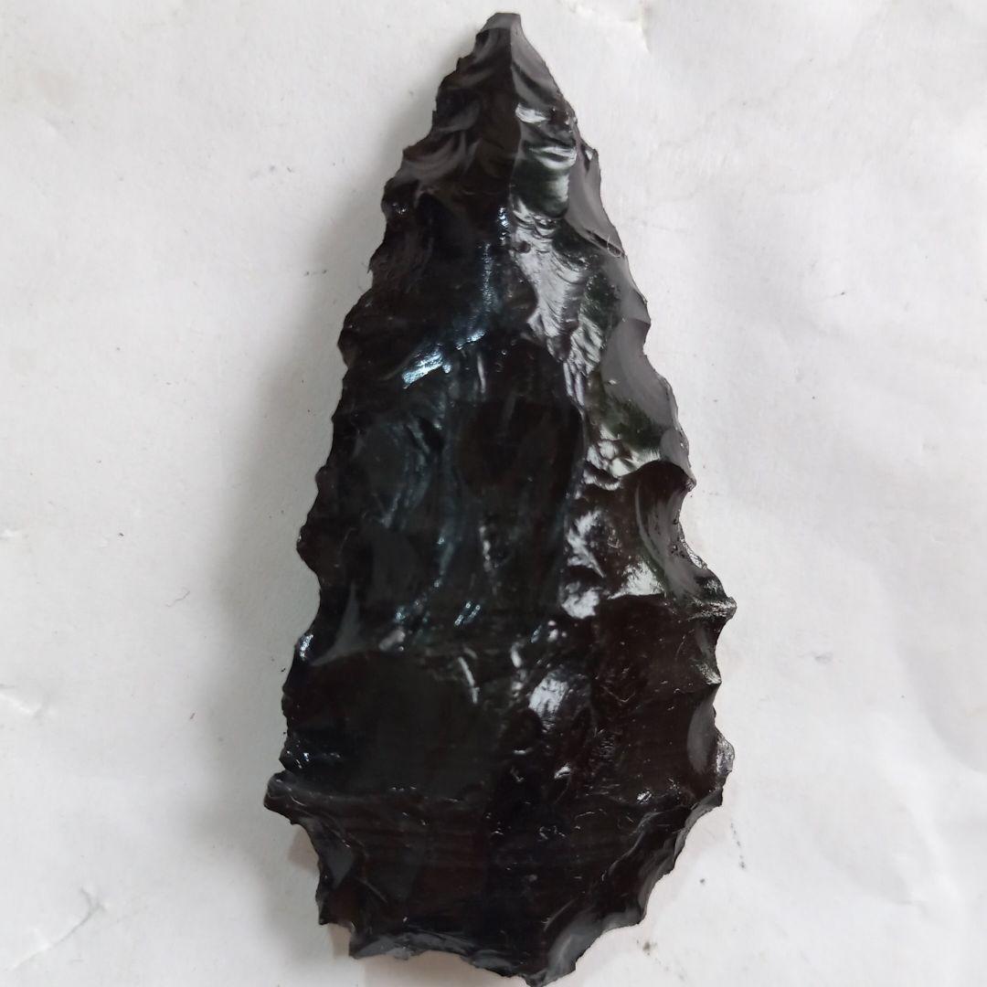 旧 石器 模写 267 石槍 黒曜石　　サンプル